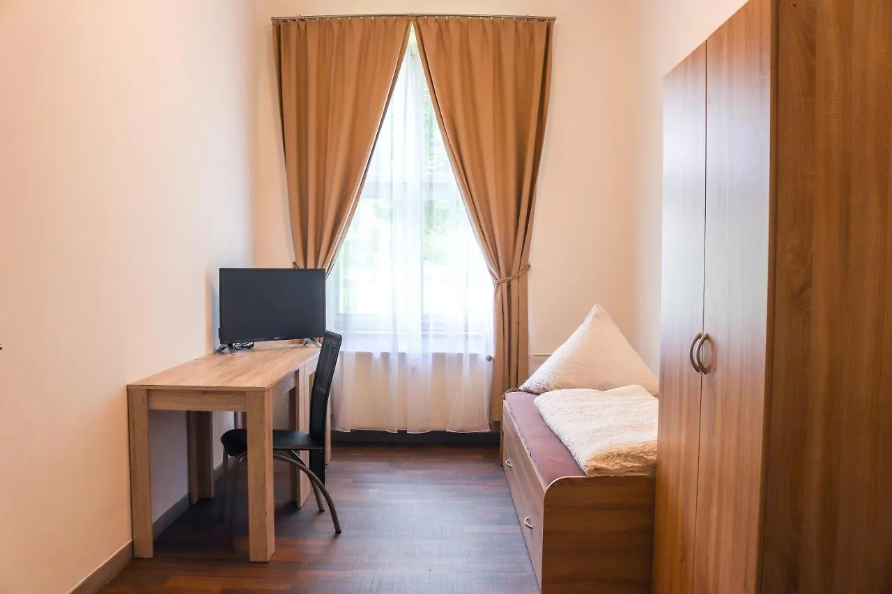 Fmm Hostel Memmingerberg