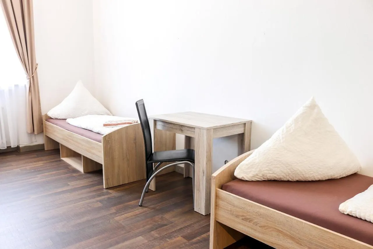 Fmm Hostel Memmingerberg